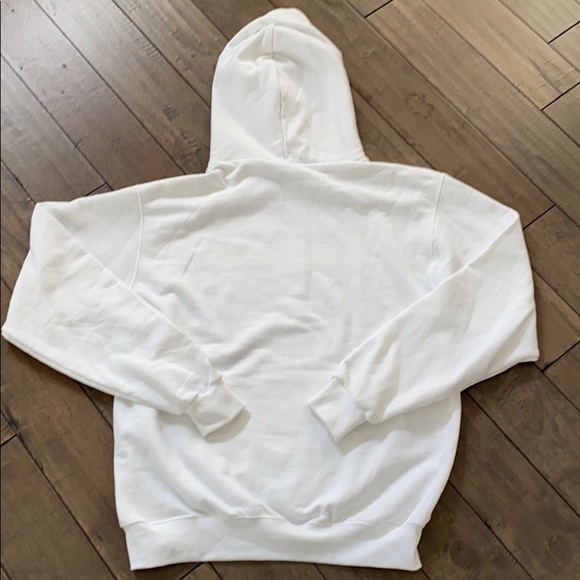 Leo Sign Sweatshirt - Picture 2 of 5